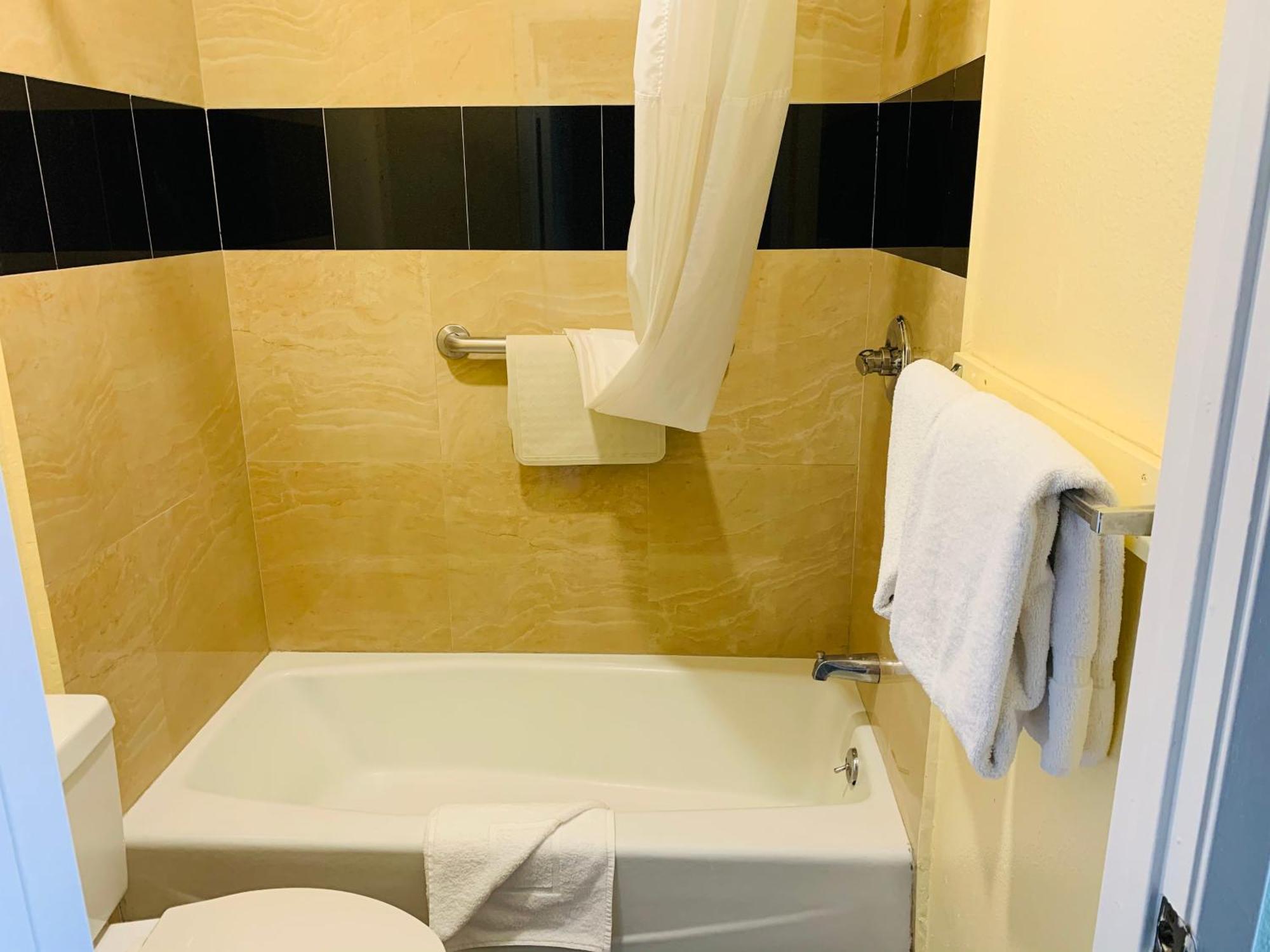 Morro Bay Beach Inn エクステリア 写真