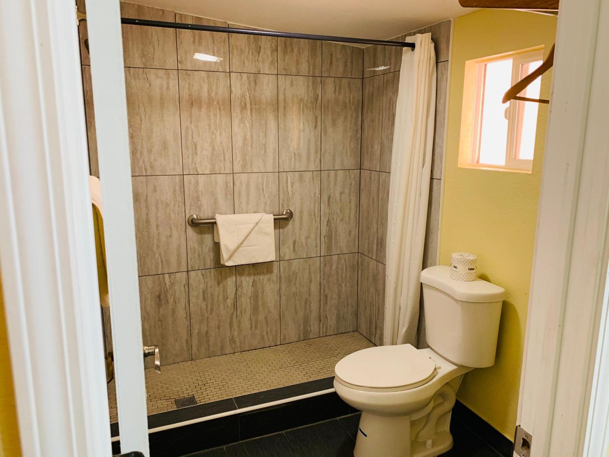 Morro Bay Beach Inn エクステリア 写真
